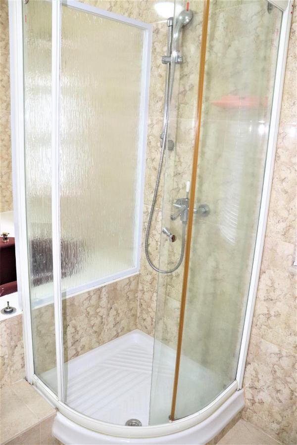 Mtr Tung Chung Near Airport Apartment, City Getaway, Pa Mei Village Tung Chung Hong Kong Exterior foto
